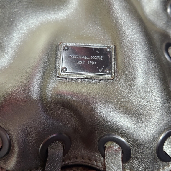 Authentic Michael Kors Purse - Picture 2 of 13